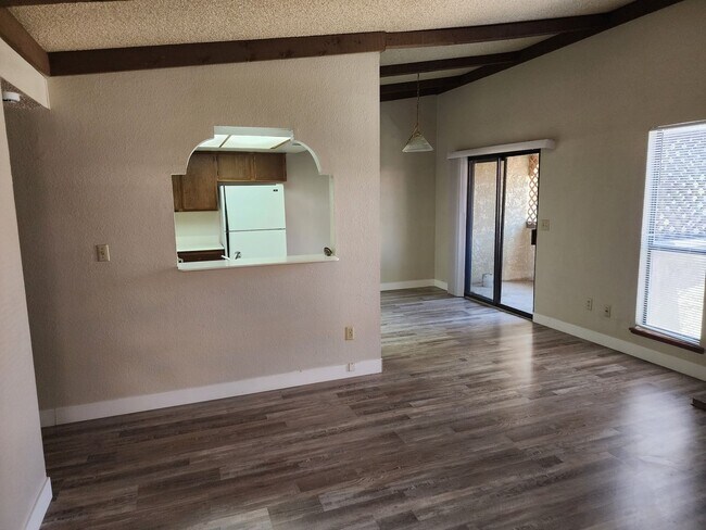 Foto del edificio - 4740 O'Bannon Dr