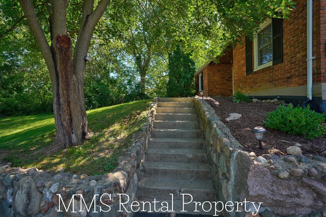 Foto del edificio - 3390 E Cook Rd