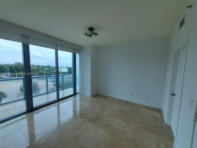 Foto del edificio - 888 Biscayne Blvd