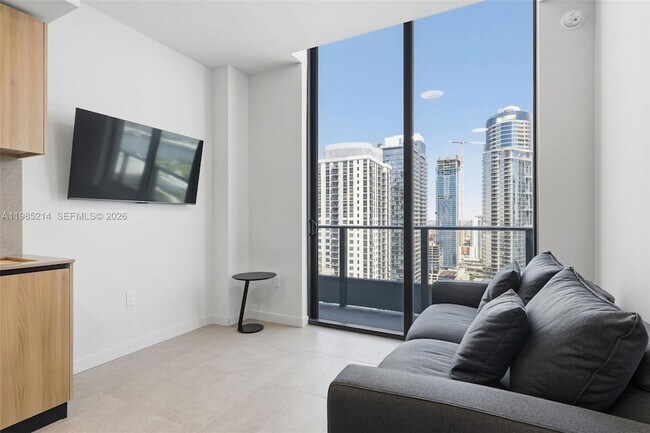 Foto del edificio - 121 NE 5th St