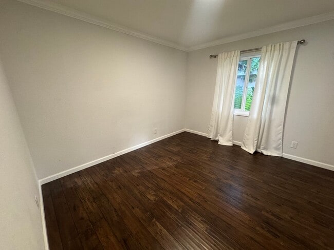 Foto del edificio - EBN T 1256