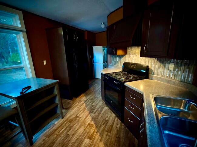 Building Photo - 3499 Fearless Treadway