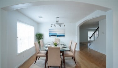 Building Photo - 7110 Favian Ct