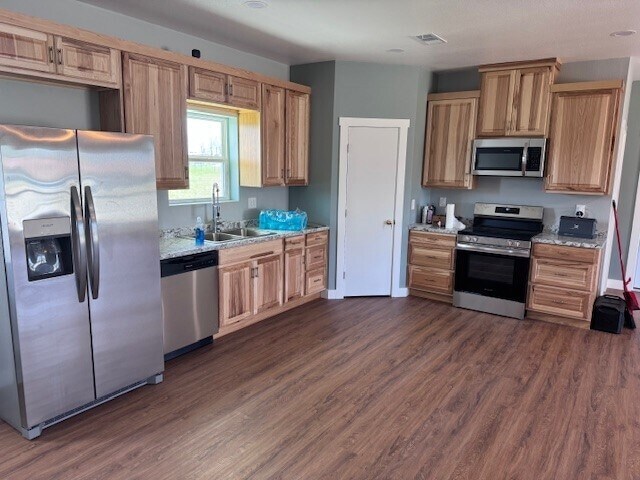 Foto del edificio - 589 CR-35500