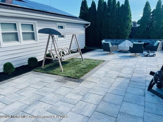 Foto del edificio - 47 Poplar Ave