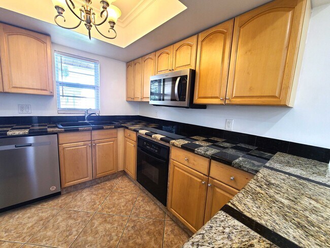 Foto del edificio - 115 Southeast Jefferson Cir N