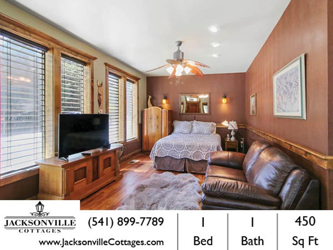 Primary Photo - Safari Suite: Cozy, Downtown Jacksonville,...