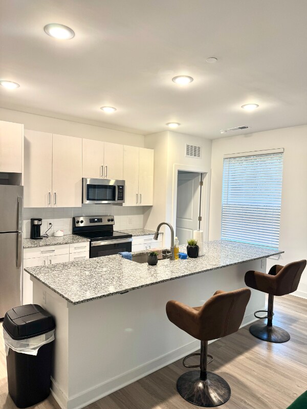 Foto del edificio - 680 Hamilton Ave SE