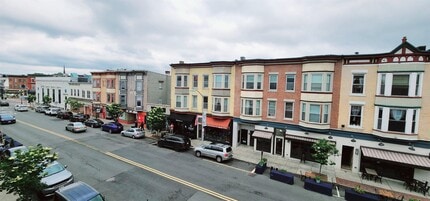 Building Photo - 133 E Broad St