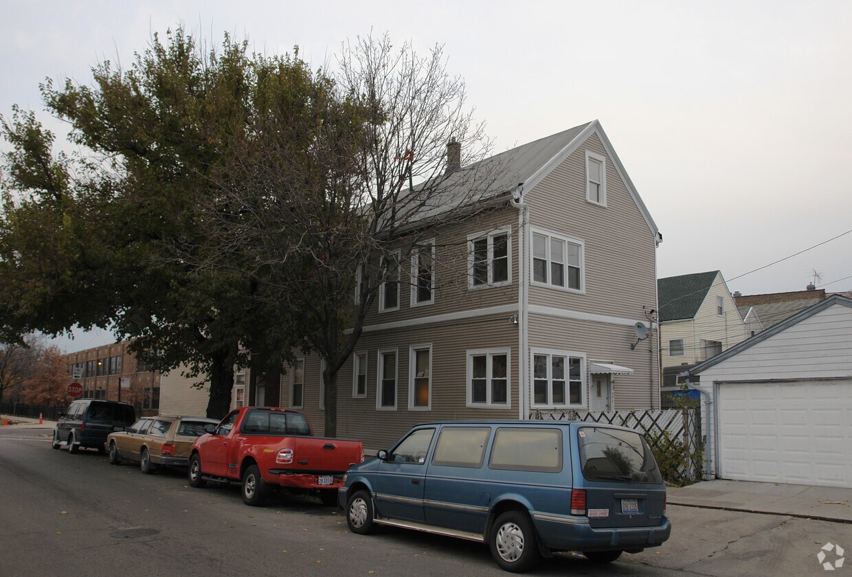 Foto del edificio - 3059 W 39th Pl