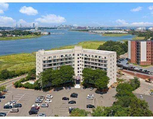 Foto principal - 133 Commander Shea Blvd