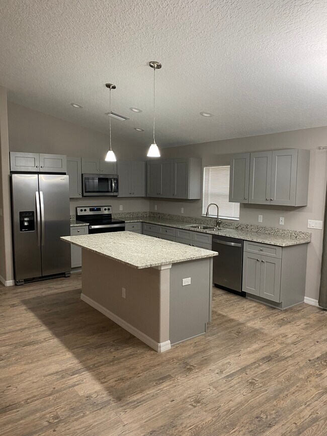 Building Photo - 7791 N Venus Ter