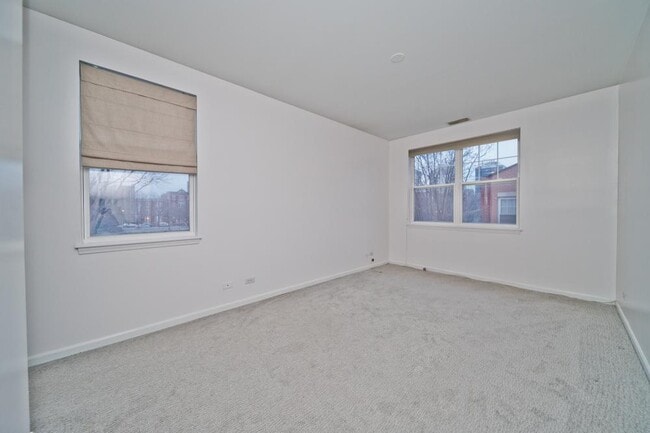 2 bedroom in Chicago IL 60610 - 2 bedroom in Chicago IL 60610 Apartment