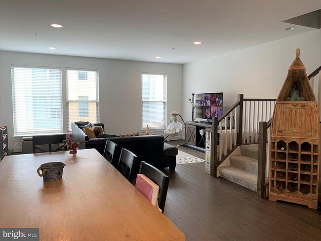 Building Photo - 5124 Longstone Way