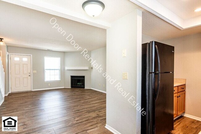 Foto del edificio - 7707 E State Blvd