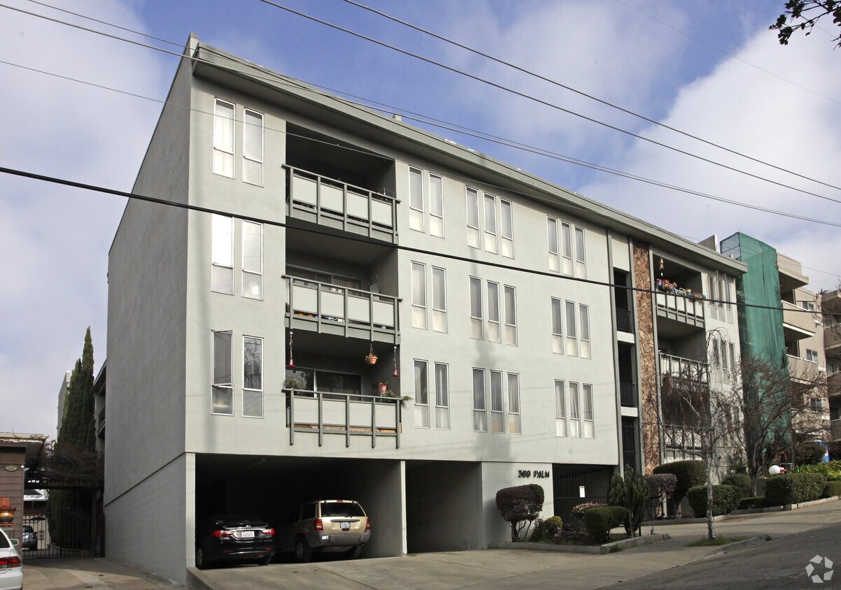 Building Photo - 369 Palm Ave