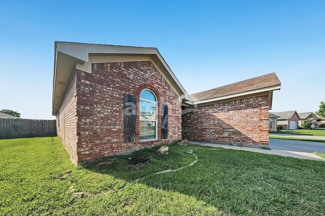 Foto del edificio - 12229 Rolling Ridge Dr