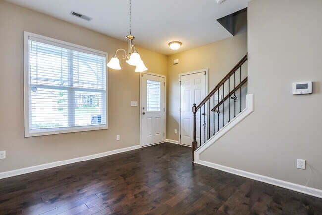 Building Photo - 241 Balboa Pkwy