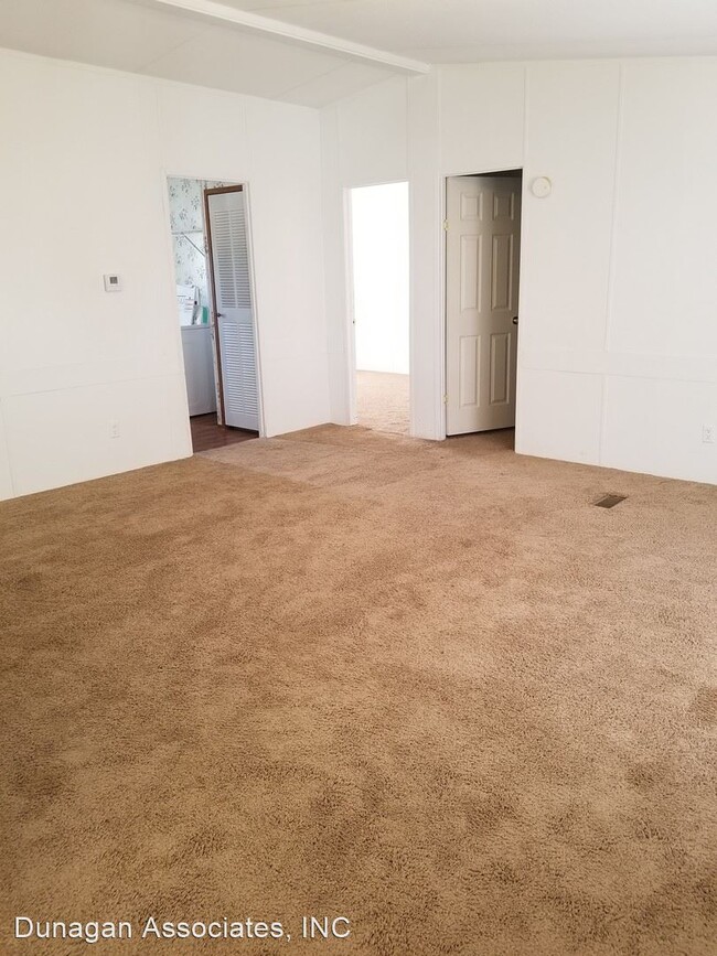 Building Photo - 3 br, 2 bath House - 1203 W. Tansill