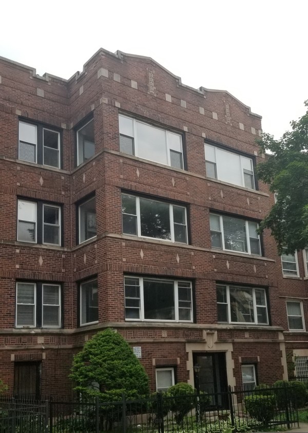 Edificio - 8015 S Drexel Ave