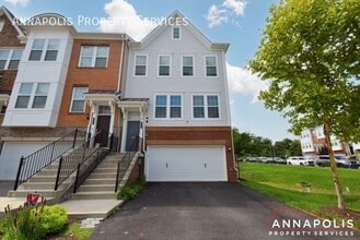 Building Photo - 7736 Cresap Ln