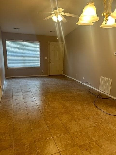 Foto del edificio - 41 Headley Dr