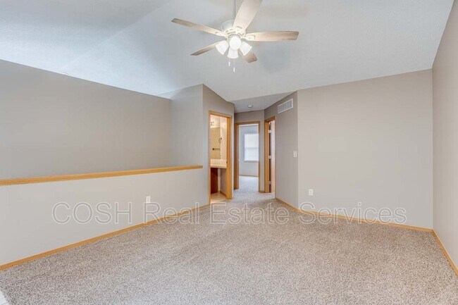 Building Photo - 1034 E Karla Ct