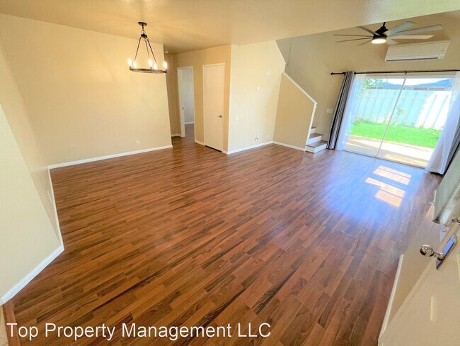 Building Photo - 5 br, 3 bath House - 91-1018 Manaopaa St.