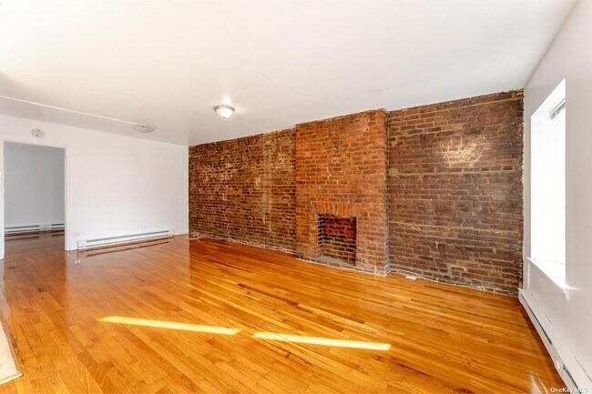 Foto del edificio - 5-49-49 51st Ave