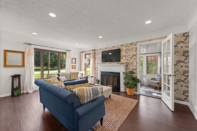 Foto del edificio - 6430 Olde York Rd