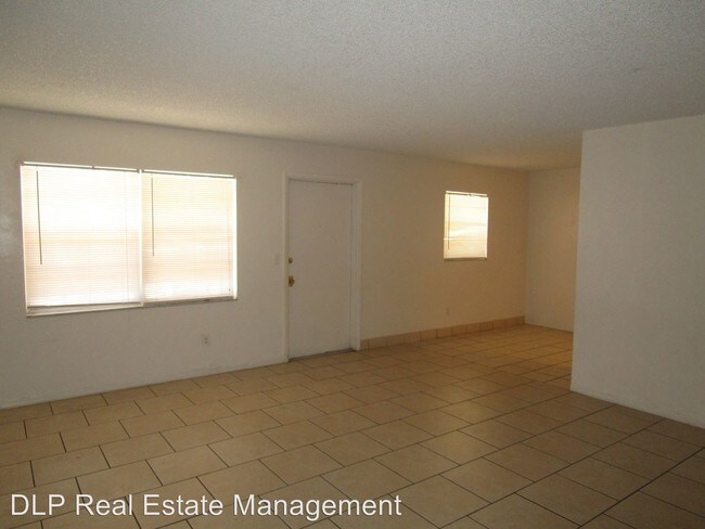 Foto del edificio - 1835-1841 Segrave St