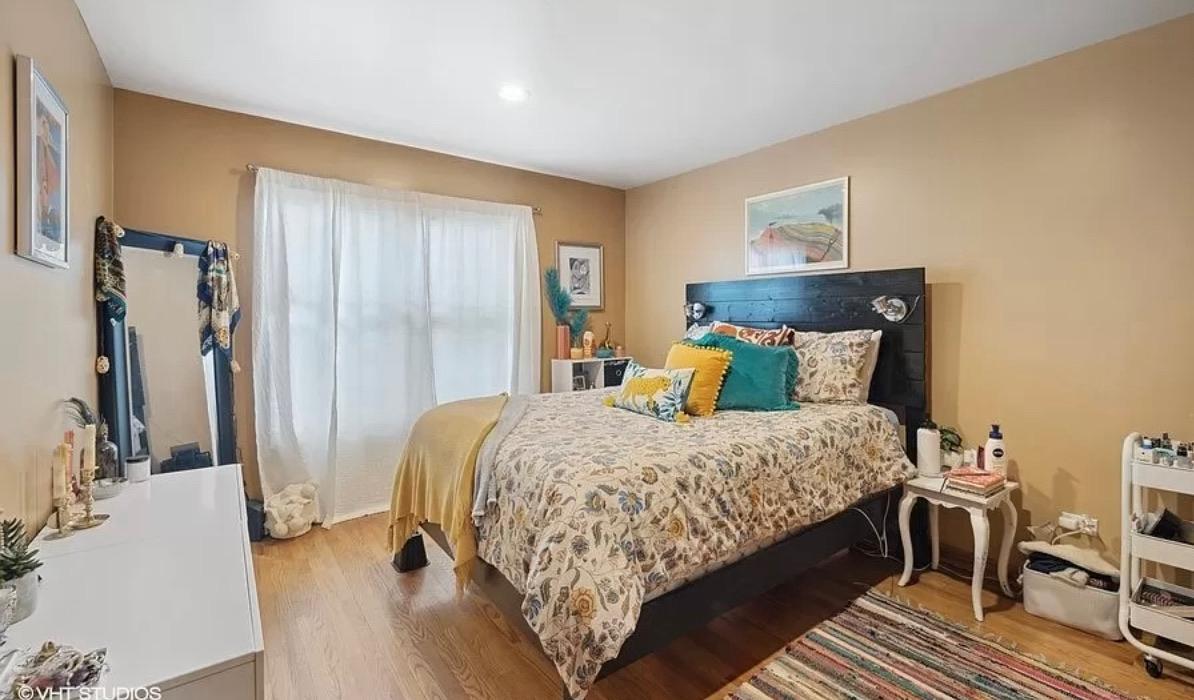 MainFloorBedroom1 - 1622 N Sedgwick St