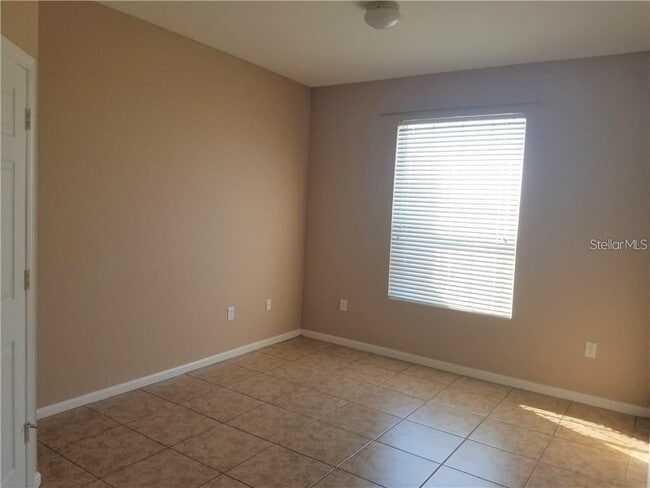 Building Photo - 6380 Contessa Dr