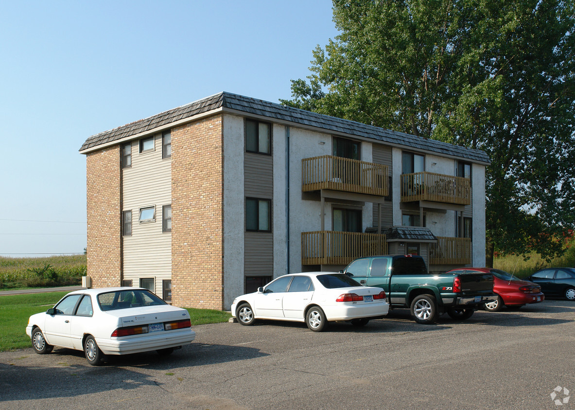 Building Photo - 972 Hamel Rd
