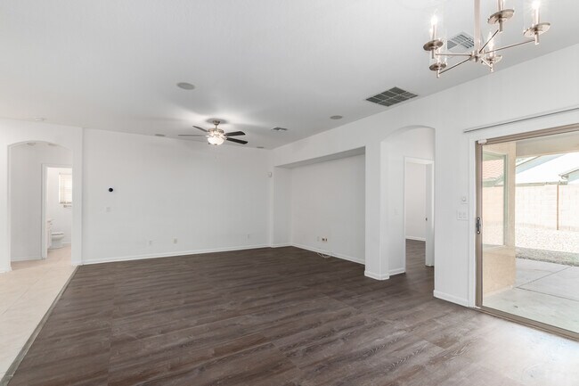 Building Photo - 17762 W Rimrock St