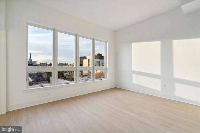 Foto del edificio - 1643 N 2nd St