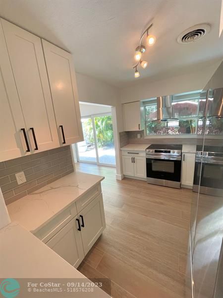 Foto del edificio - 1751 SW 32nd Ct