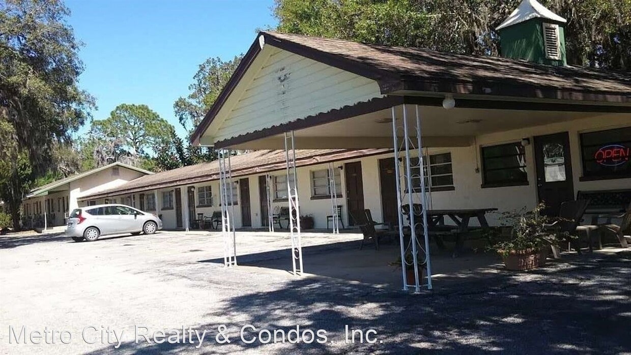 Primary Photo - 1 br, 1 bath House - 21726 HWY 27 UNIT B