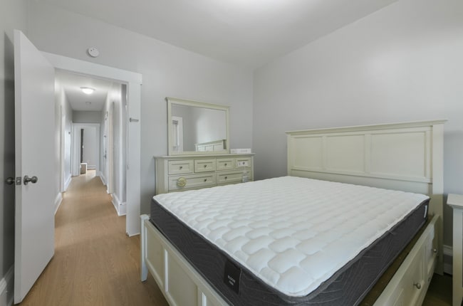 Photo - 553 Dorchester Ave (Boston, MA) Townhome
