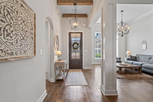Building Photo - 4741 Carousel Ln