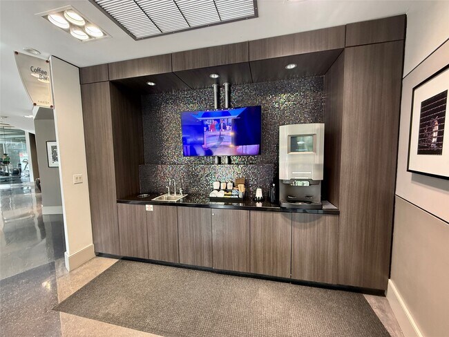 Foto del edificio - 1901 Post Oak Blvd