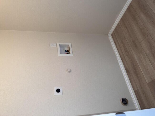 Foto del edificio - 7410 Upland Bend Dr