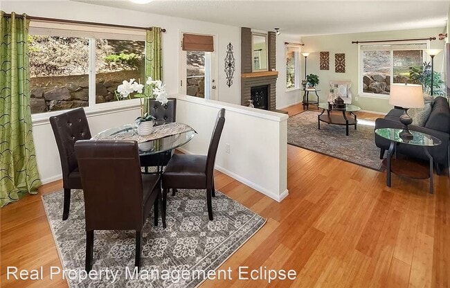 Building Photo - 2 br, 2 bath House - 16007 NE 41st Ct #7A