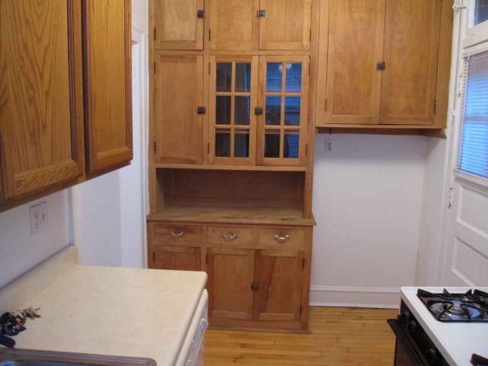 Foto del edificio - 1474 W Byron St