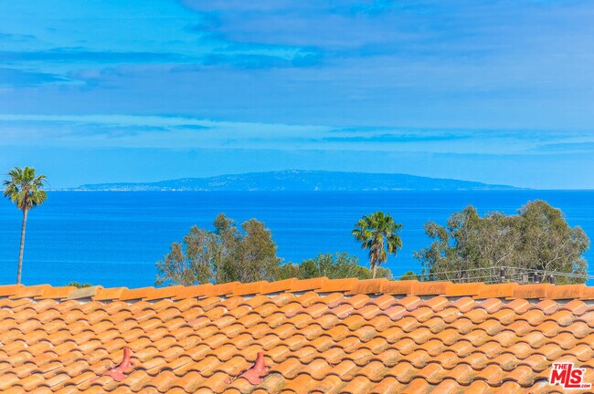 Foto del edificio - 28240 Rey De Copas Ln