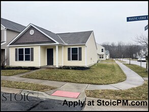 Building Photo - 2193 Rustic Ledge Dr