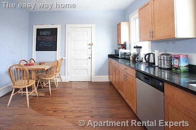 Photo - 3 Kinnaird St Apartment