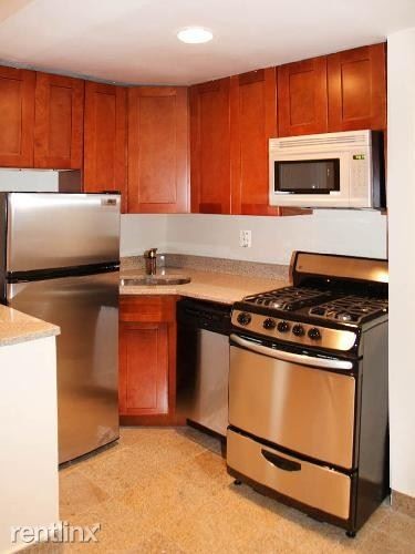 Foto del edificio - 78 E 3rd St