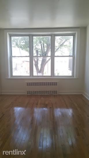 Primary Photo - 4512 Snyder Ave