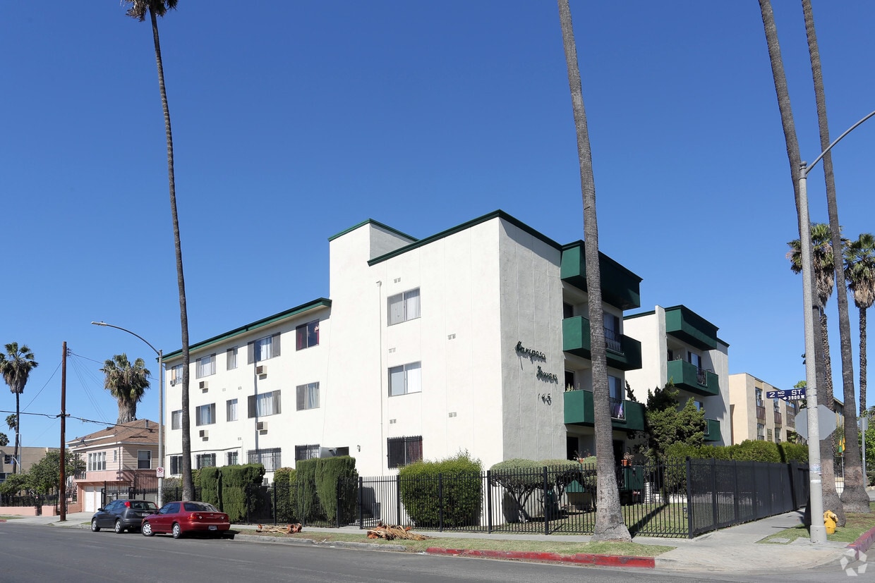 Primary Photo - Mariposa Towers